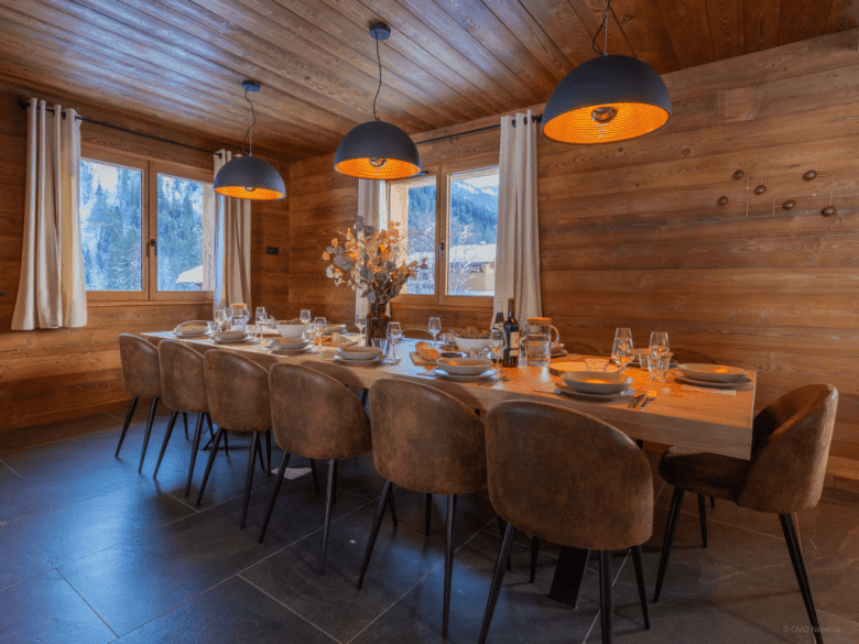 Our Top 16 Chalet Dining Room Ideas | OVO Network